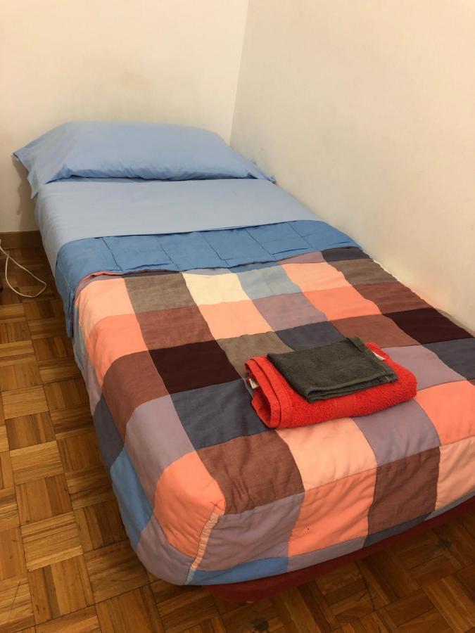 Habitacion Doble Privada En Фигерас Екстериор снимка
