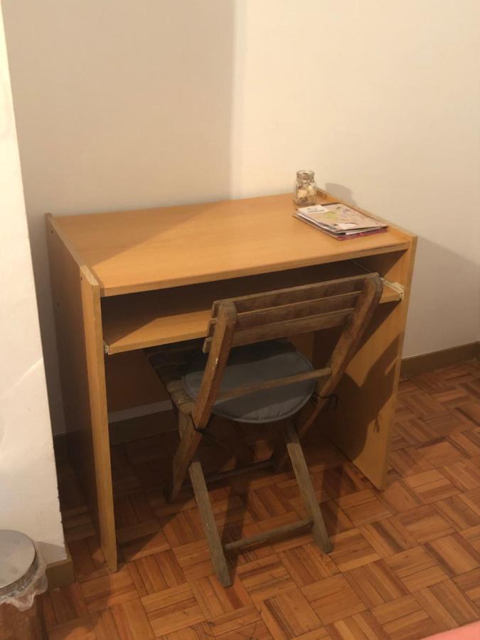 Habitacion Doble Privada En Фигерас Екстериор снимка